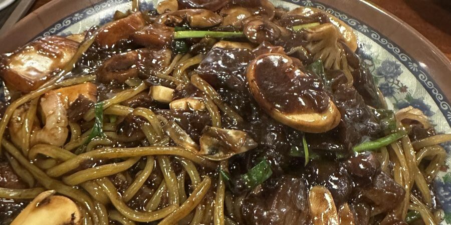 Jaengban Jjajang + Jjamppong Price in Korea 2026: ₩17,000 at Chinese restaurant