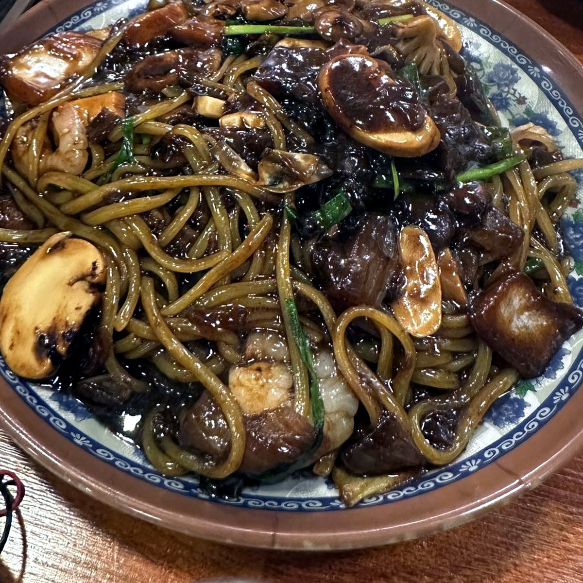 Seafood jaengban jjajang